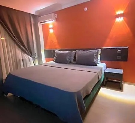 Aras Corlu Hotell 3*